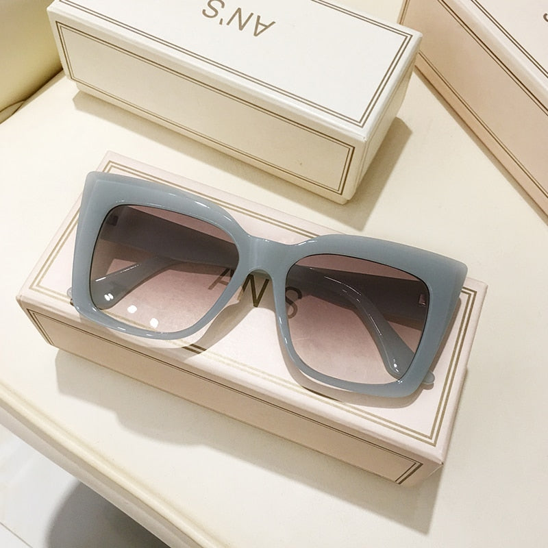 Vintage Cat Eye Sunglasses Women Brand Designer Square Sun Glasses Retro Tortoise Decor Rectangle Big Frame Shade Eyewear Female
