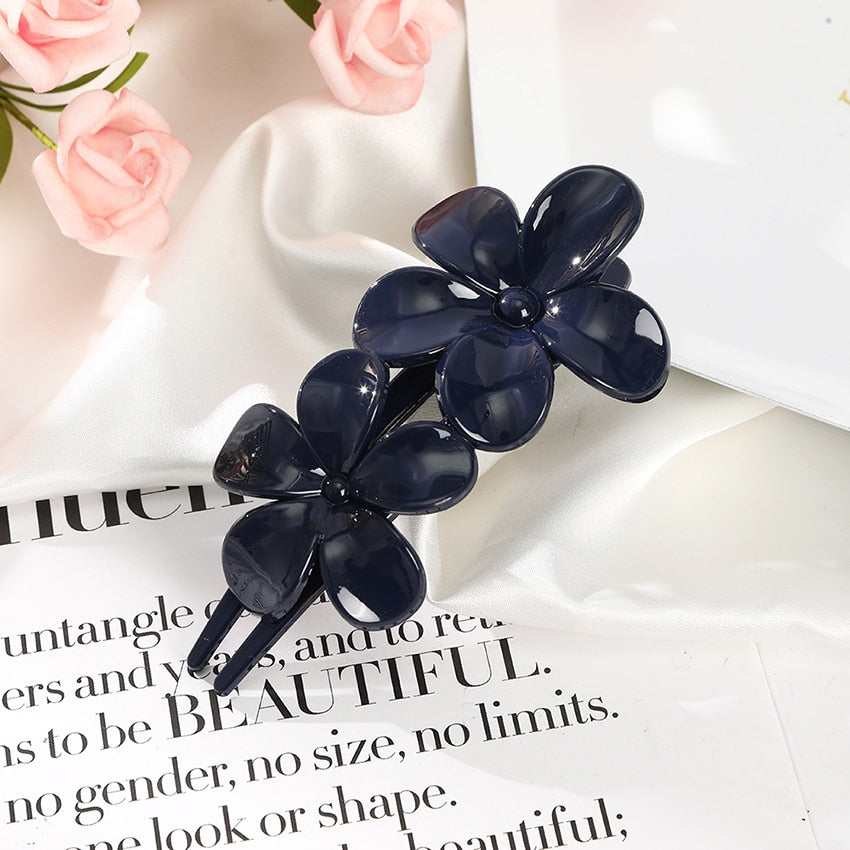 Levao Shiny Rhinestone Flower Hairpin Acrylic Duckbill Clip Hair Claw Female floral Barrettes Hair Clips for Women Headwear