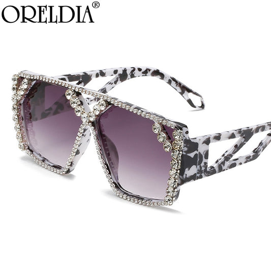 Oversized Square Diamond Sunglasses New Women Men Fashion Rhinestone Sun Glasses Lady Luxury Brand Designer Eyewear UV400 Unisex